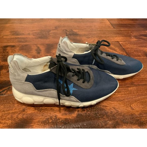 Golden Goose Blue & Gray "Haus" Lace-Up Skater Sneakers, Size 9 (US) 39 (IT) - Picture 4 of 9